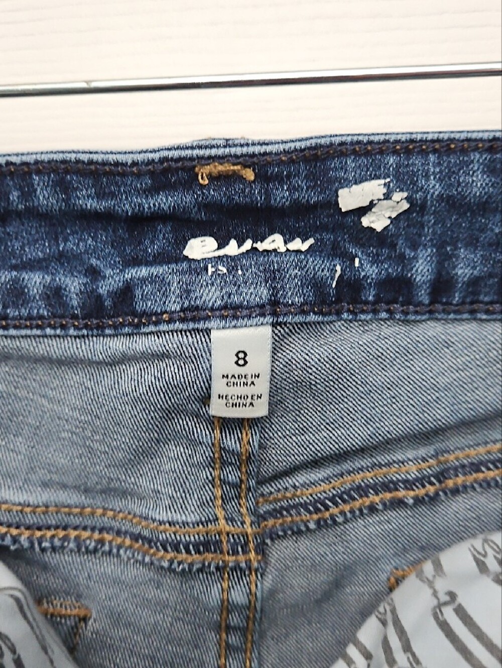 Seven7 Frayed Hem Shorts - Picture 7 of 7
